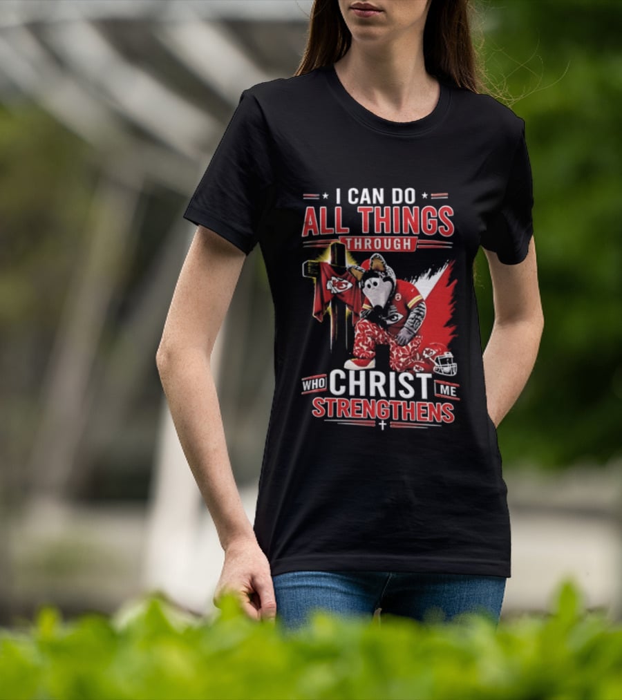 I Can Do All Things Through Christ Who Strengthens Me Kansas City Chiefs Football Player Kneeling Prayer Cross T-Shirt