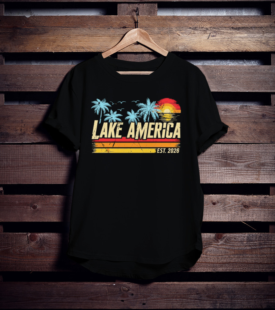 Lake America Est 2026 Tropical Vacation Sunset Palm Trees And Seagulls T-Shirt