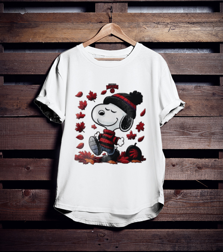Toronto Raptors Snoopy Autumn Maple Leaves Pumpkin Walking T-Shirt