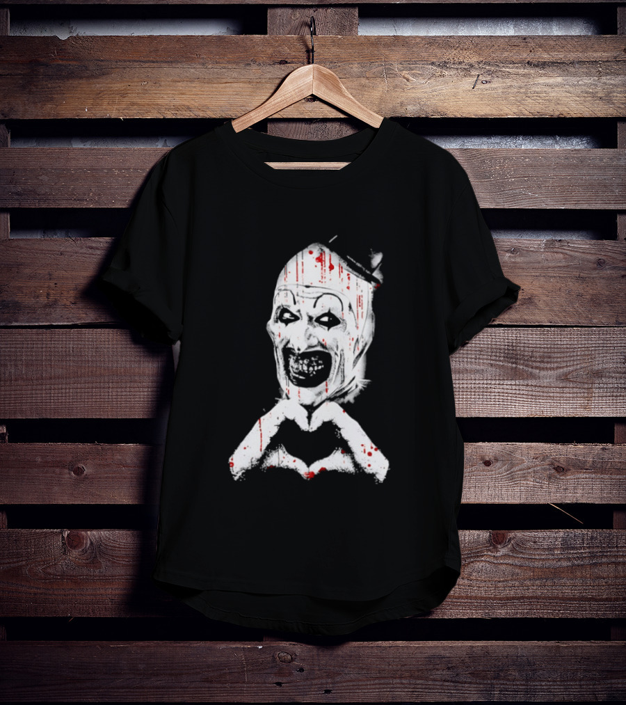 Terrifying Clown With Creepy Heart Hands And Bloody Accents T-Shirt