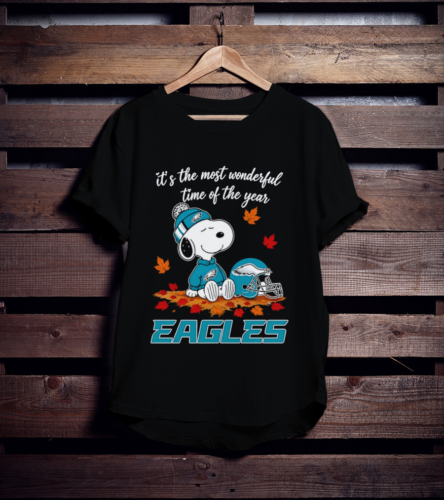 Snoopy Philadelphia Eagles It's The Most Wonderful Time Of The Year T-Shirt