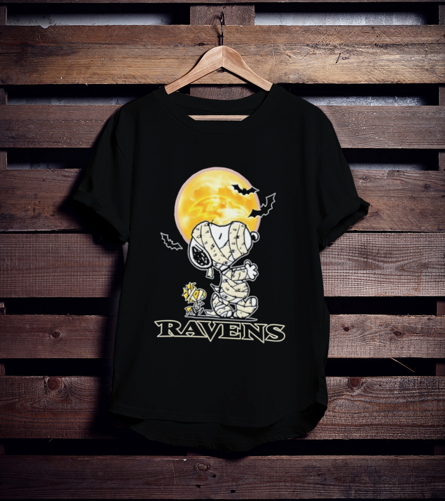 Ravens Halloween Snoopy Woodstock Mummy Festive 2026 T-Shirt