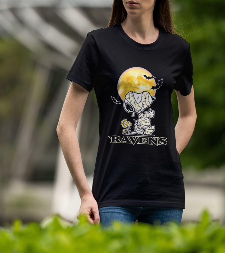 Ravens Halloween Snoopy Woodstock Mummy Festive 2026 T-Shirt