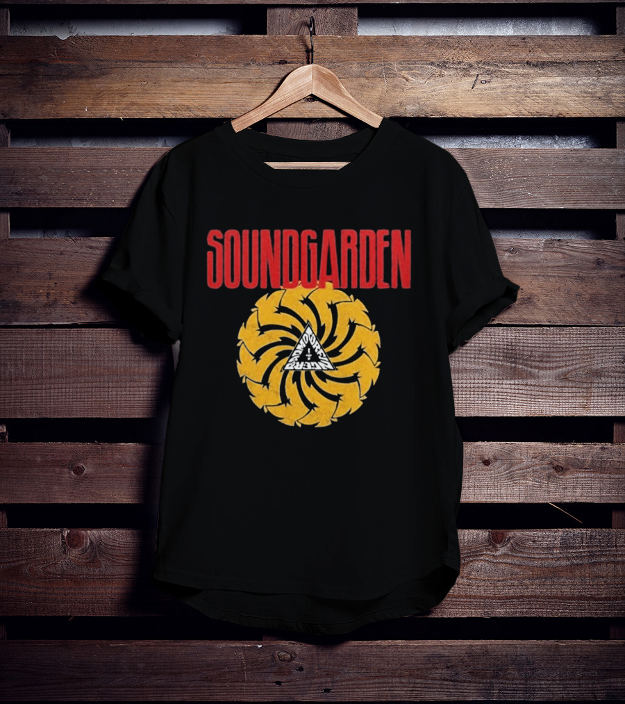 Ben Stiller Focker In Law Greg Focker Soundgarden Spiral Triangular T-Shirt