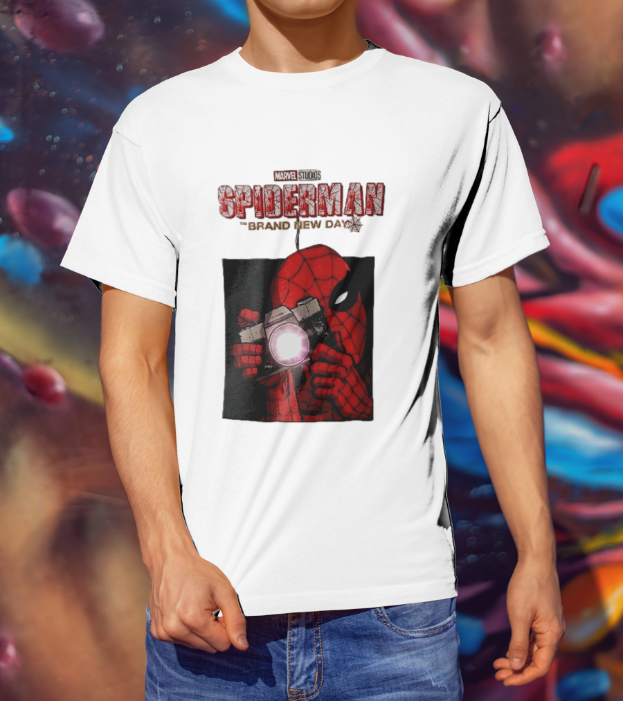 Marvel Studios Spiderman The Brand New Day Masked Hero Camera Flash T-Shirt