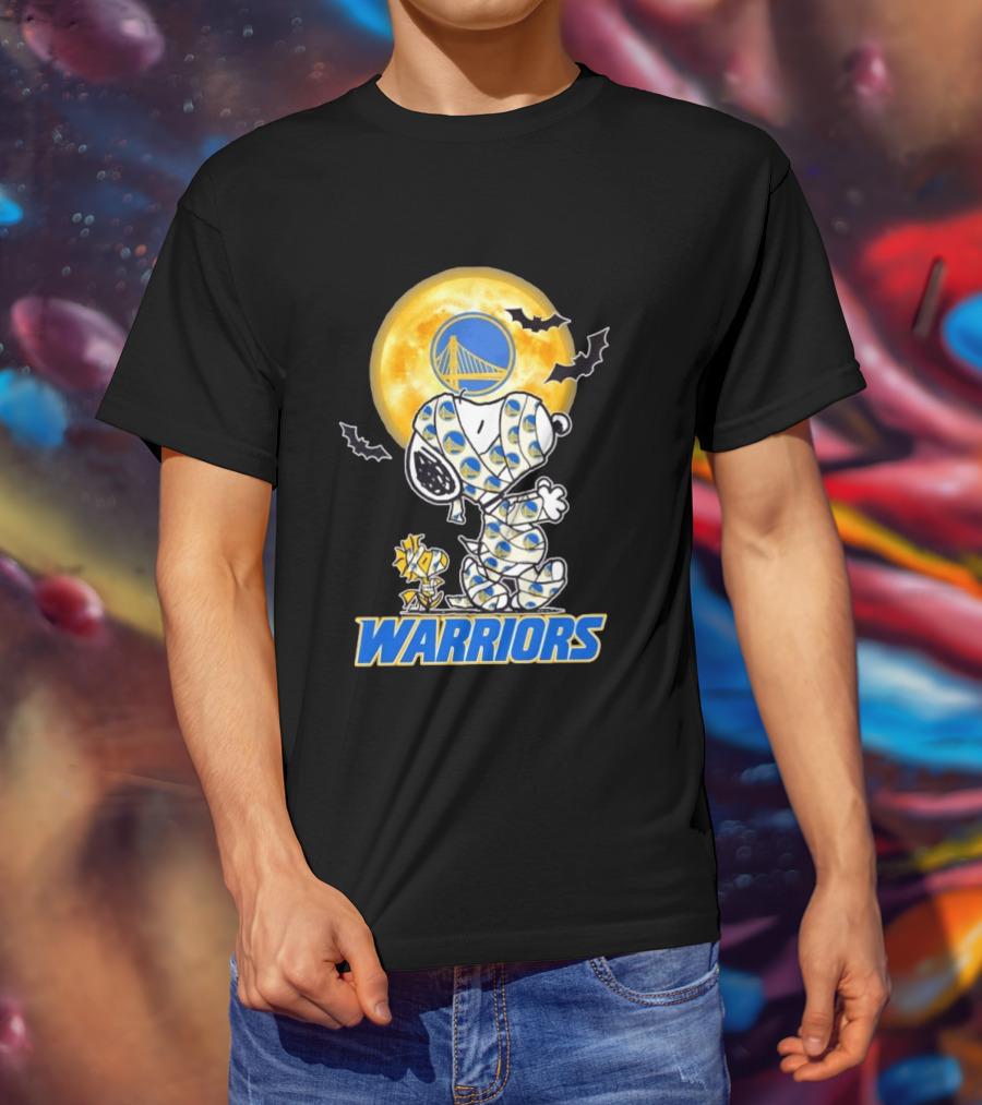 Golden State Warriors Snoopy Woodstock Mummy Halloween Moon Bats T-Shirt
