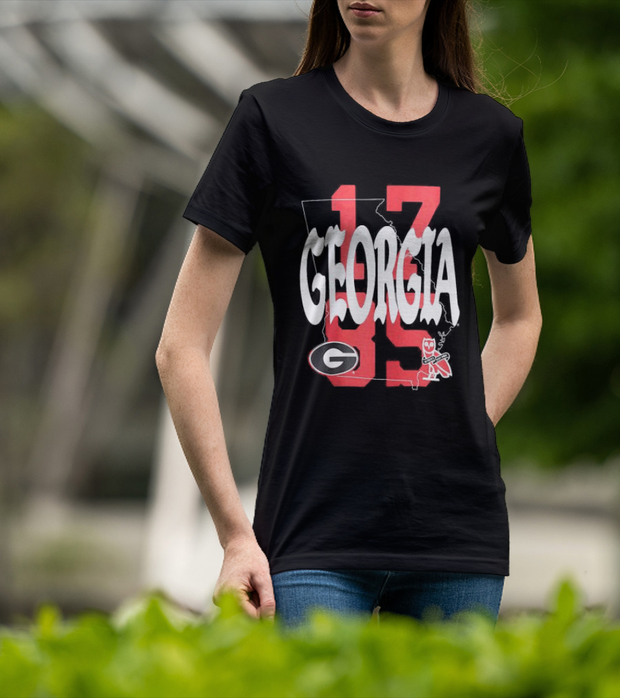 Georgia Bulldogs 13 Campus Store Ovo Black T-Shirt