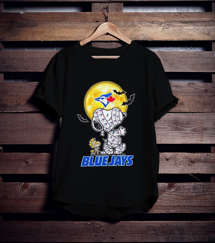 Toronto Blue Jays Halloween Snoopy Woodstock Mummy Cosplay Full Moon Bats T-Shirt