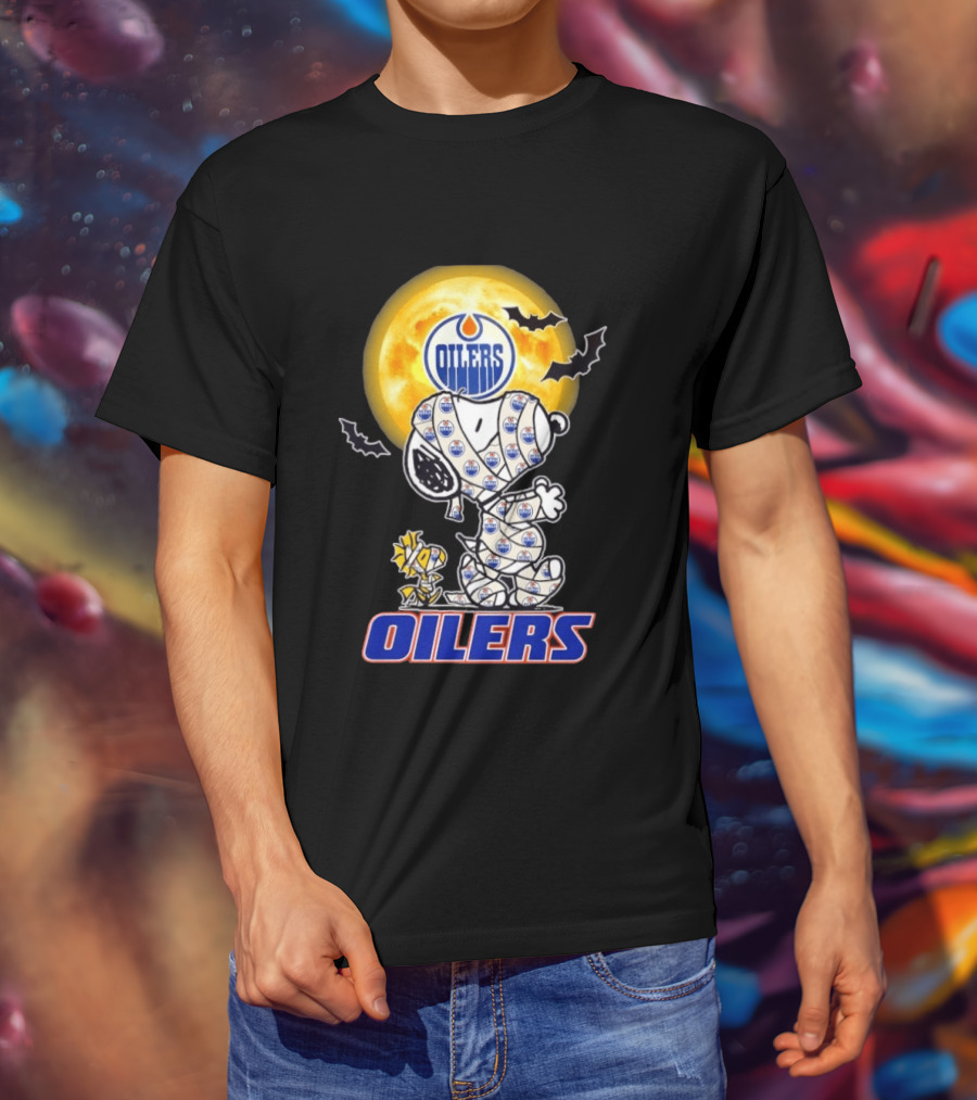 Edmonton Oilers Snoopy Woodstock Halloween Mummy Moon Bats T-Shirt