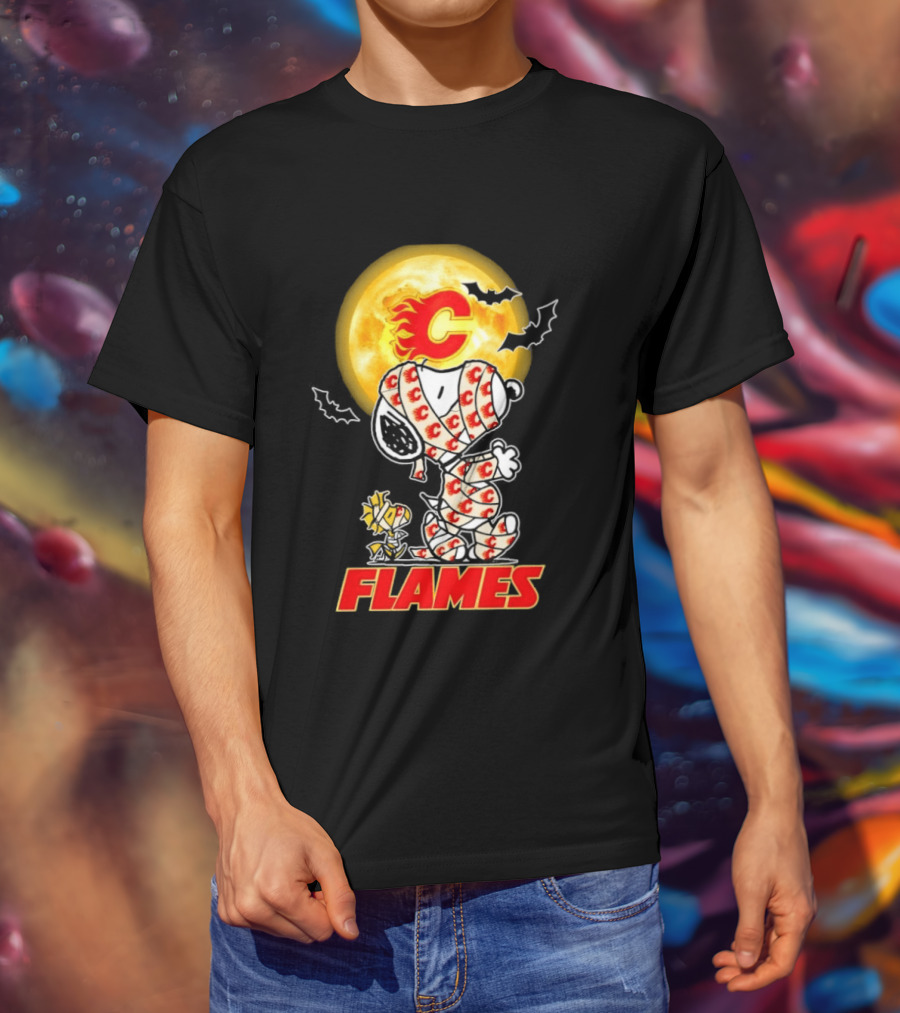 Flames Halloween Snoopy Woodstock Mummy Cosplay Calgary C Bat Moon T-Shirt