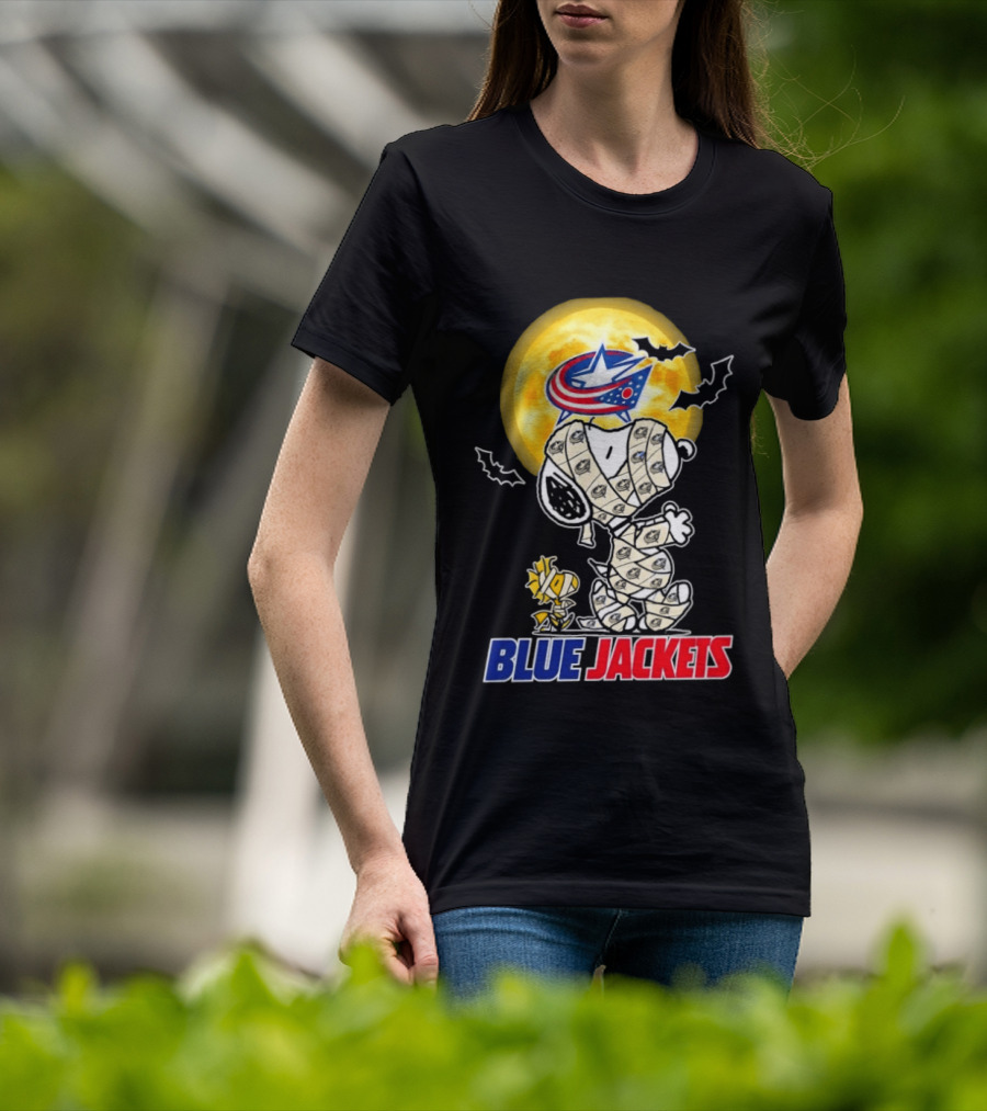 Columbus Blue Jackets Snoopy Woodstock Mummy Halloween Moon T-Shirt