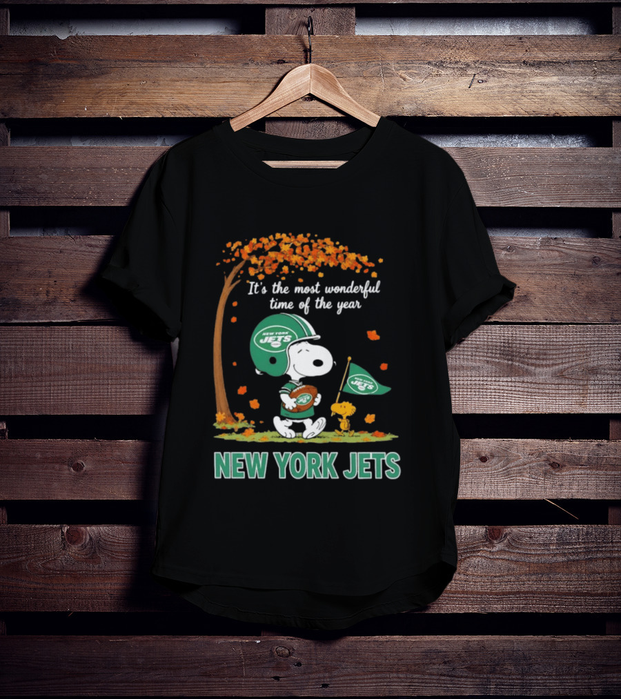 It's The Most Wonderful Time Of The Year Snoopy And Woodstock New York Jets Celebration T-Shirt