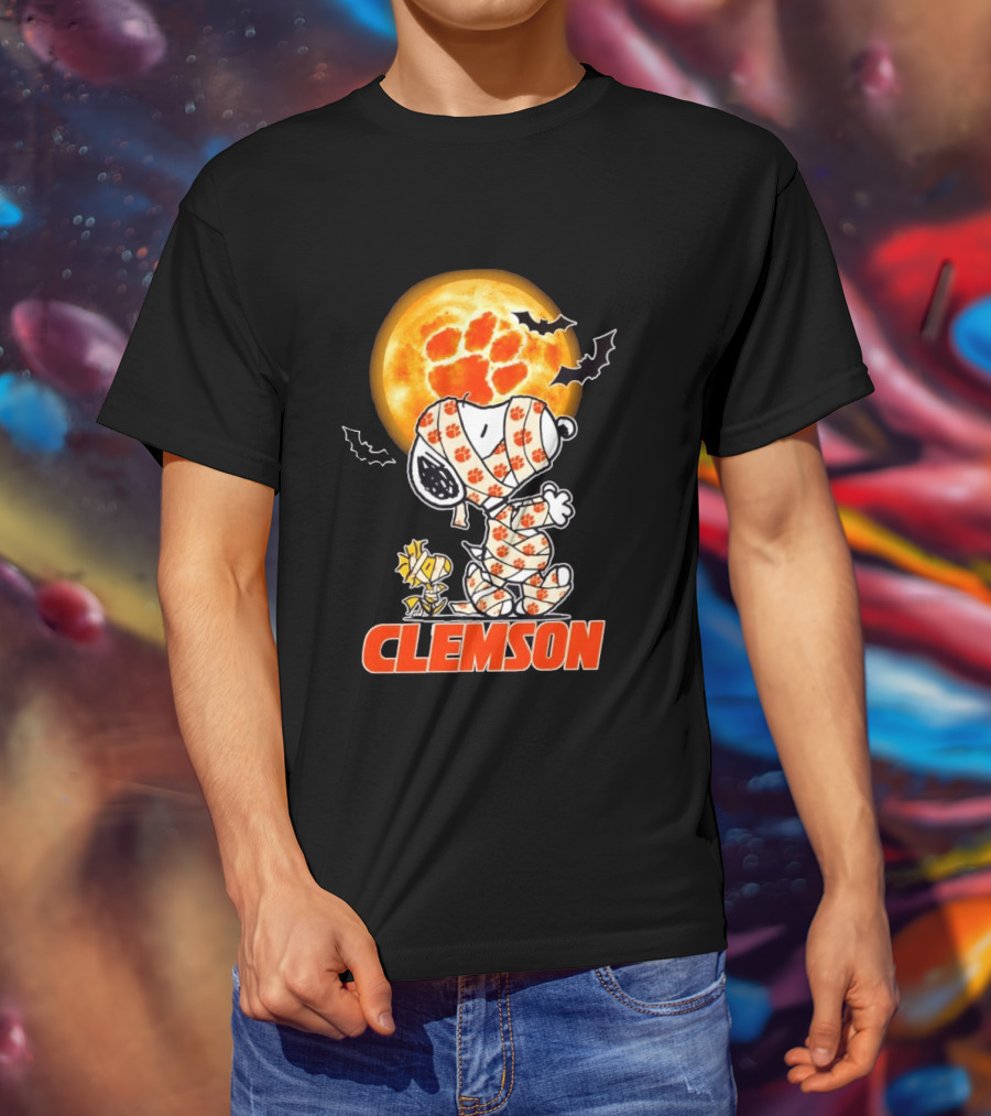Clemson Tigers Snoopy Woodstock Mummy Halloween Moon Bats T-Shirt