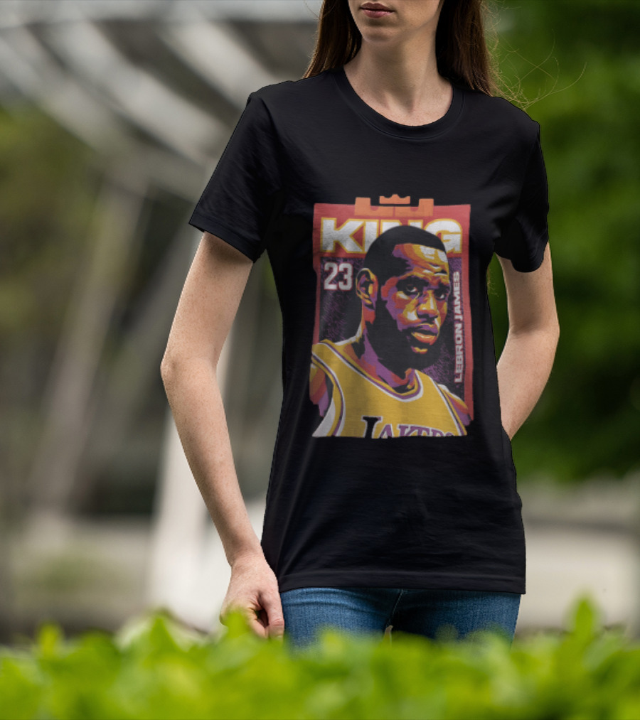 Los Angeles Lakers King 23 LeBron James NBA Pop Vector T-Shirt