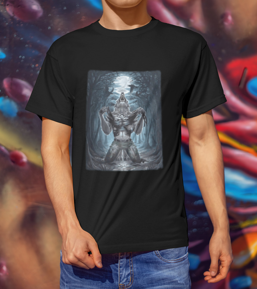 Howling Werewolf Under Full Moon In Dark Forest With Ravens T-Shirt