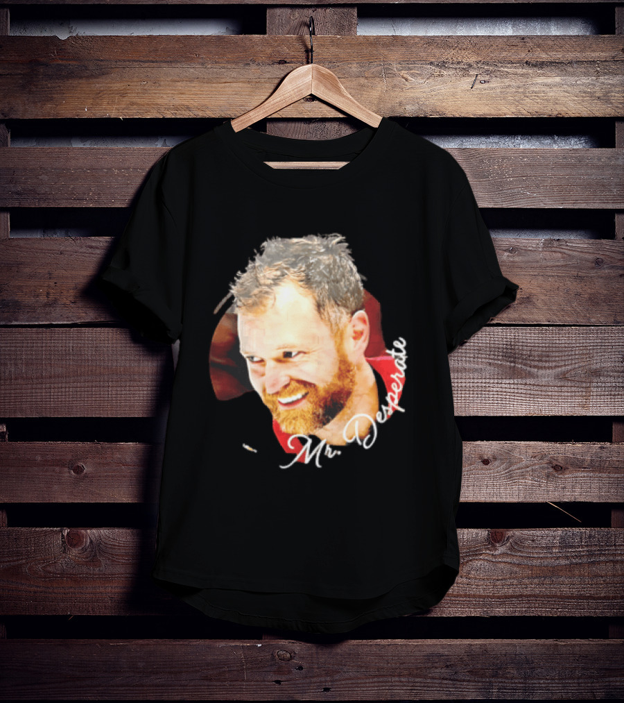 Mr Desperate Smiling Bearded Man Circular Photo T-Shirt