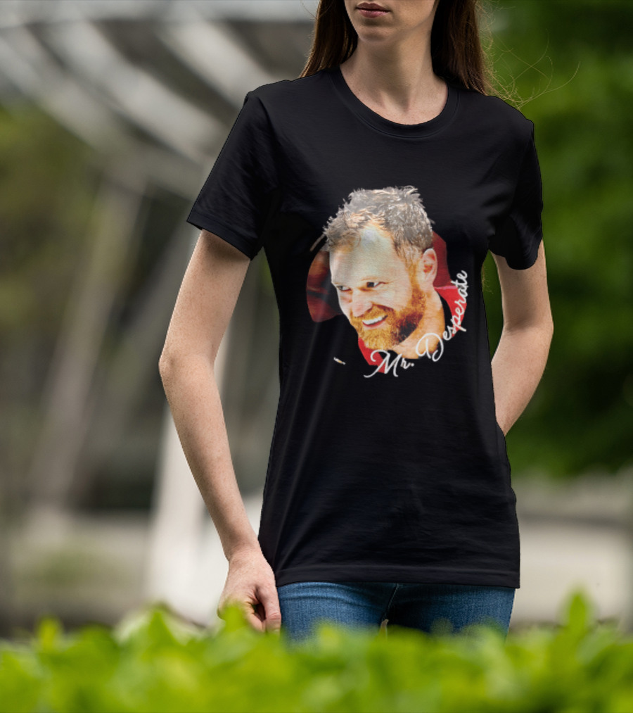 Mr Desperate Smiling Bearded Man Circular Photo T-Shirt