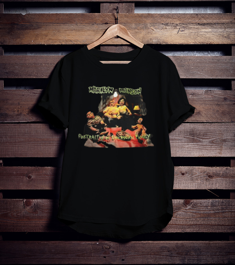 Marilyn Manson Portrait Of An American Family Dolls Living Room Scene T-Shirt
