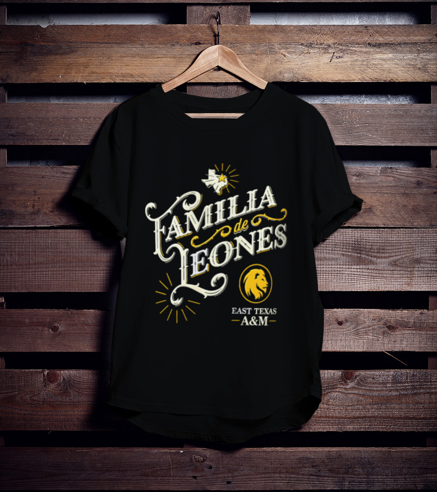 Familia De Leones East Texas A&M Map Star Lion T-Shirt