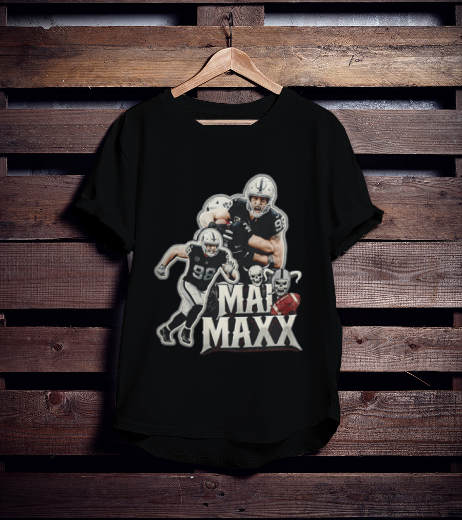 Las Vegas Raiders Maxx Crosby Mad Maxx Skulls Football T-Shirt