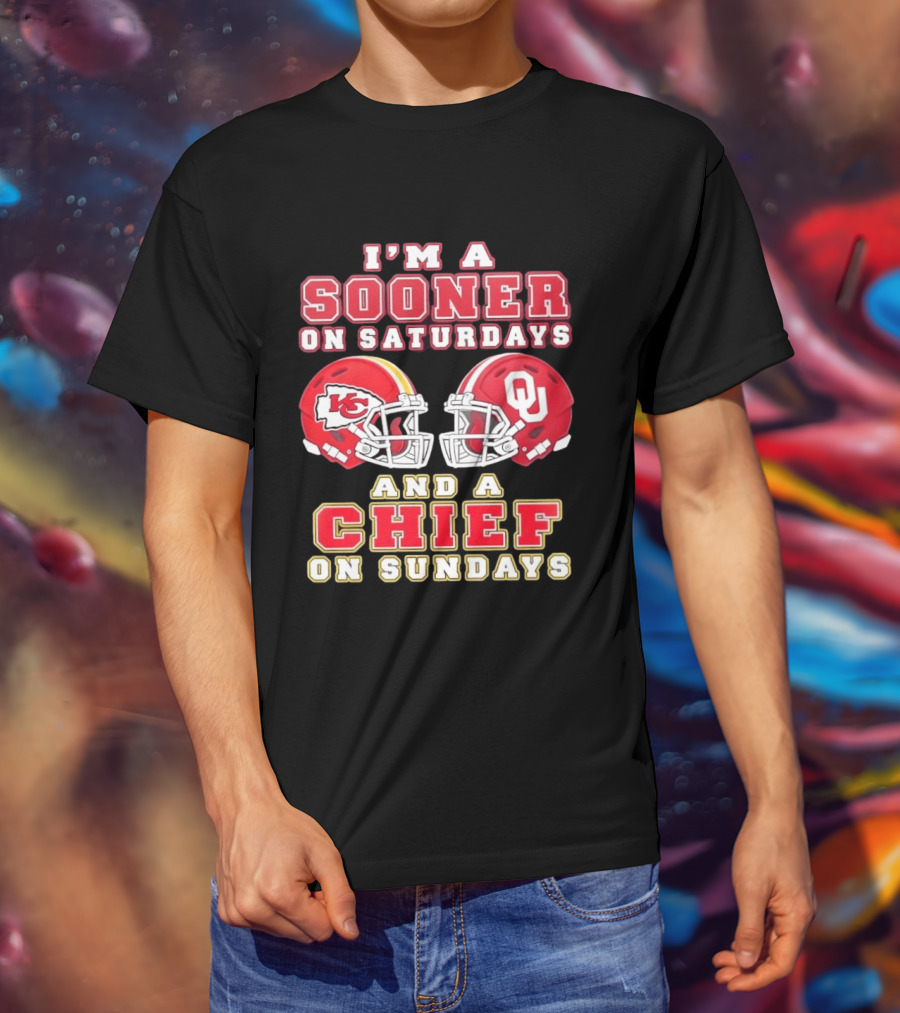 I'm A Sooner On Saturdays And A Chief On Sundays Kansas City OU Football Helmets T-Shirt