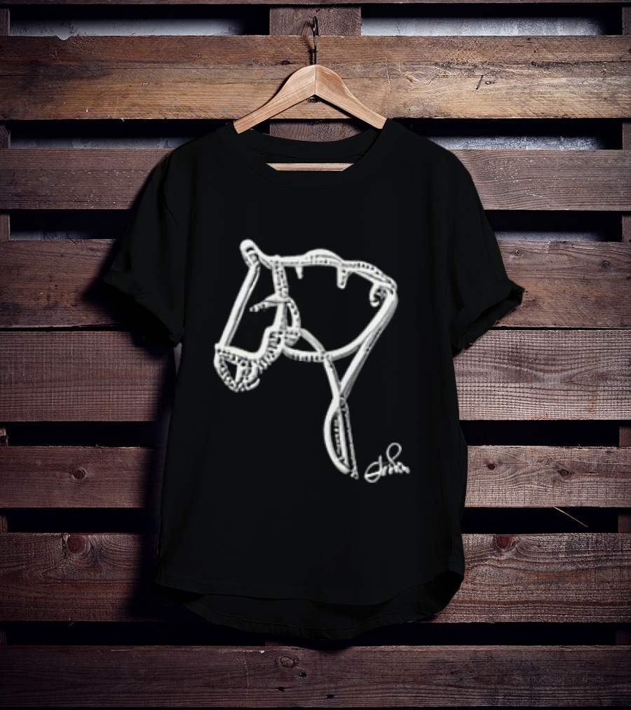 Lover Saraatit Done A Gathinb Apn Smapl Lack Horse Sketch T-Shirt