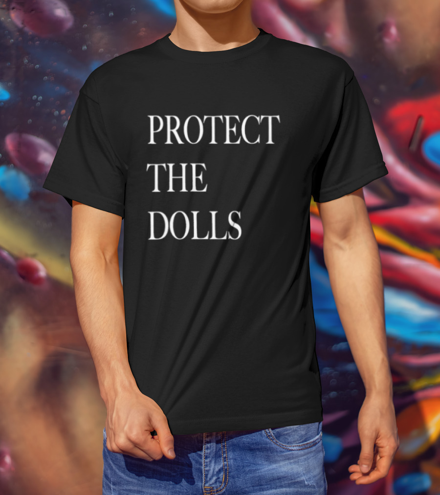 Mac Cosmetics Viva Glam Conner Ives Protect The Dolls T-Shirt