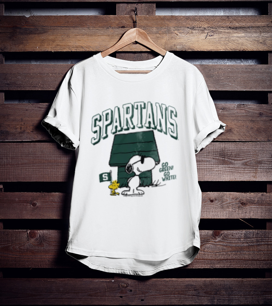 Snoopy Woodstock Doghouse Spartans Michigan State Flag Cartoon T-Shirt