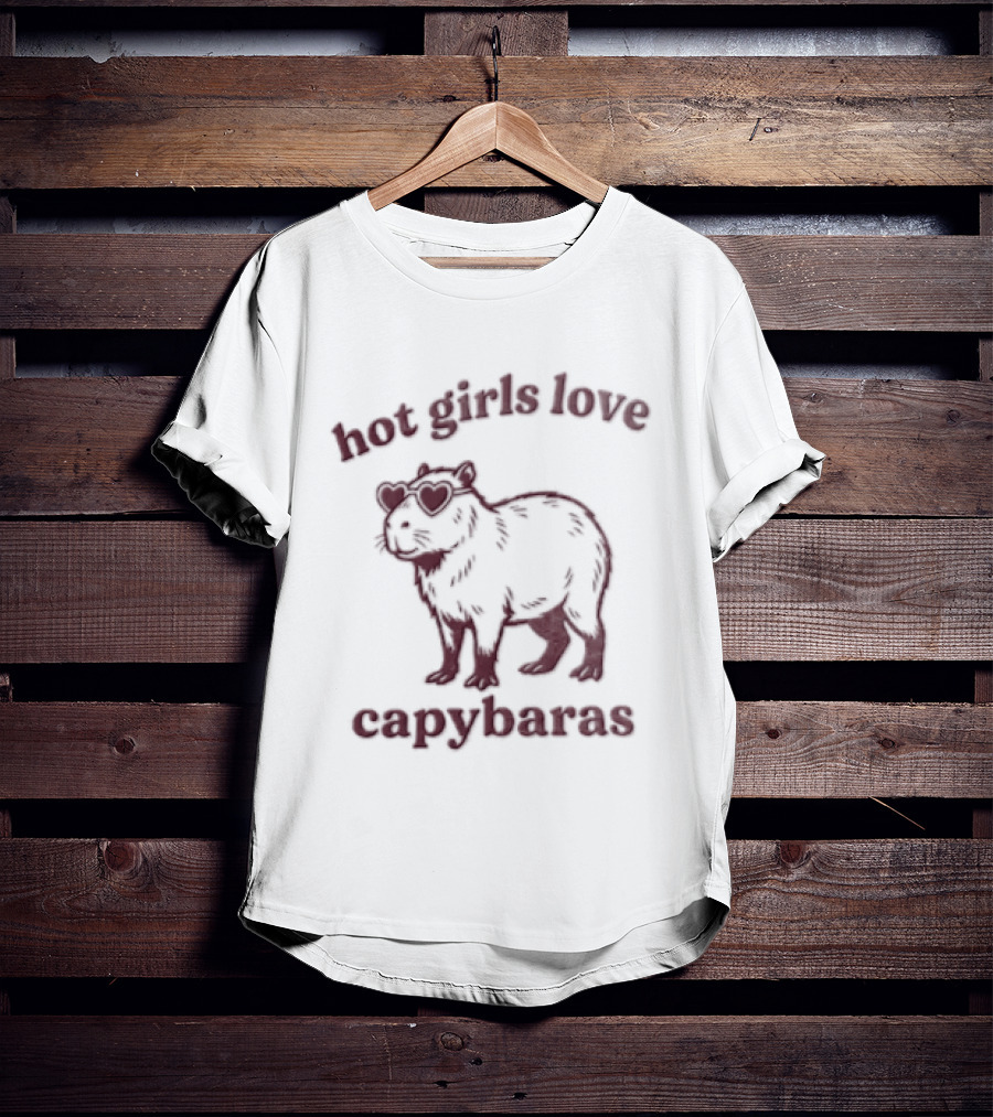 Hot Girls Love Capybaras Capybara Wearing Heart Sunglasses T-Shirt
