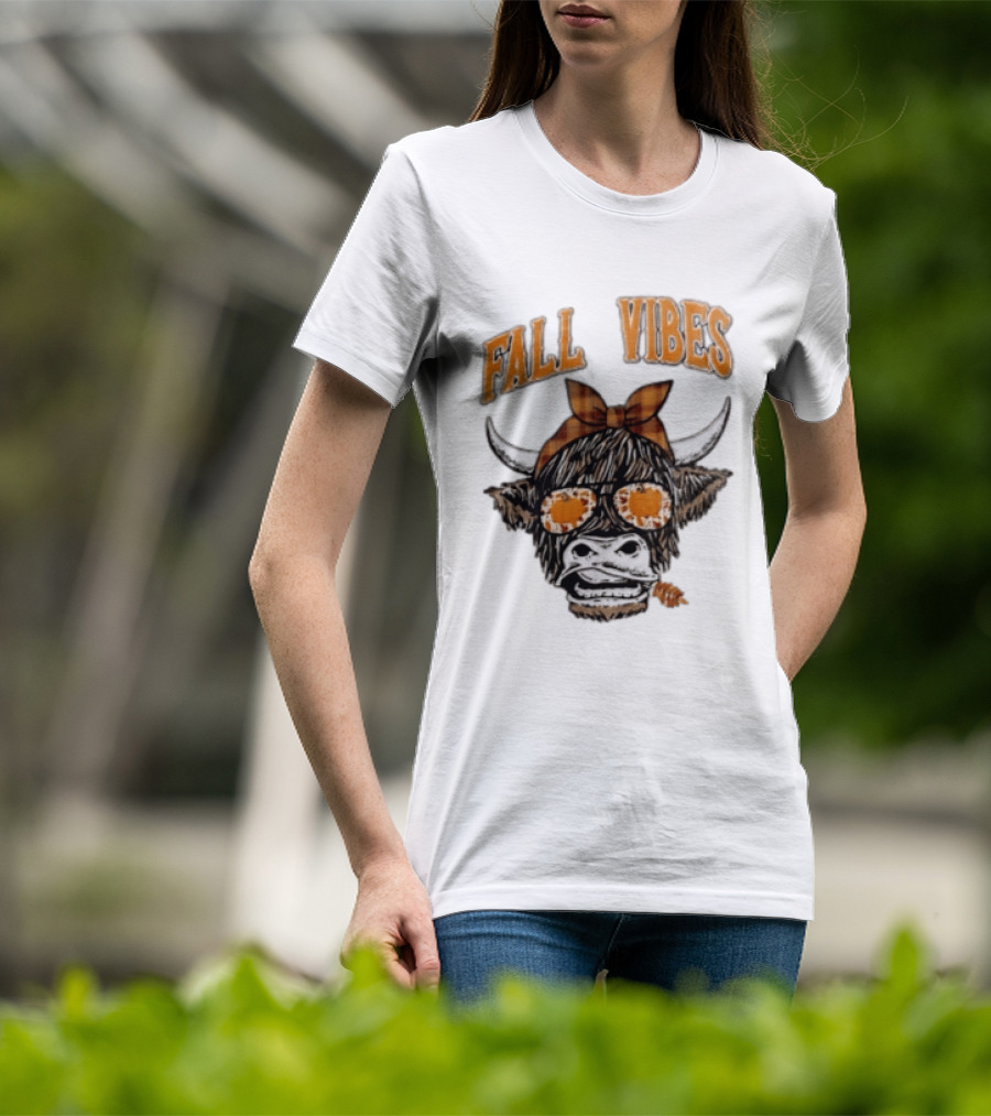 Fall Vibes Highland Cow Plaid Bow Sunglasses Pumpkins T-Shirt