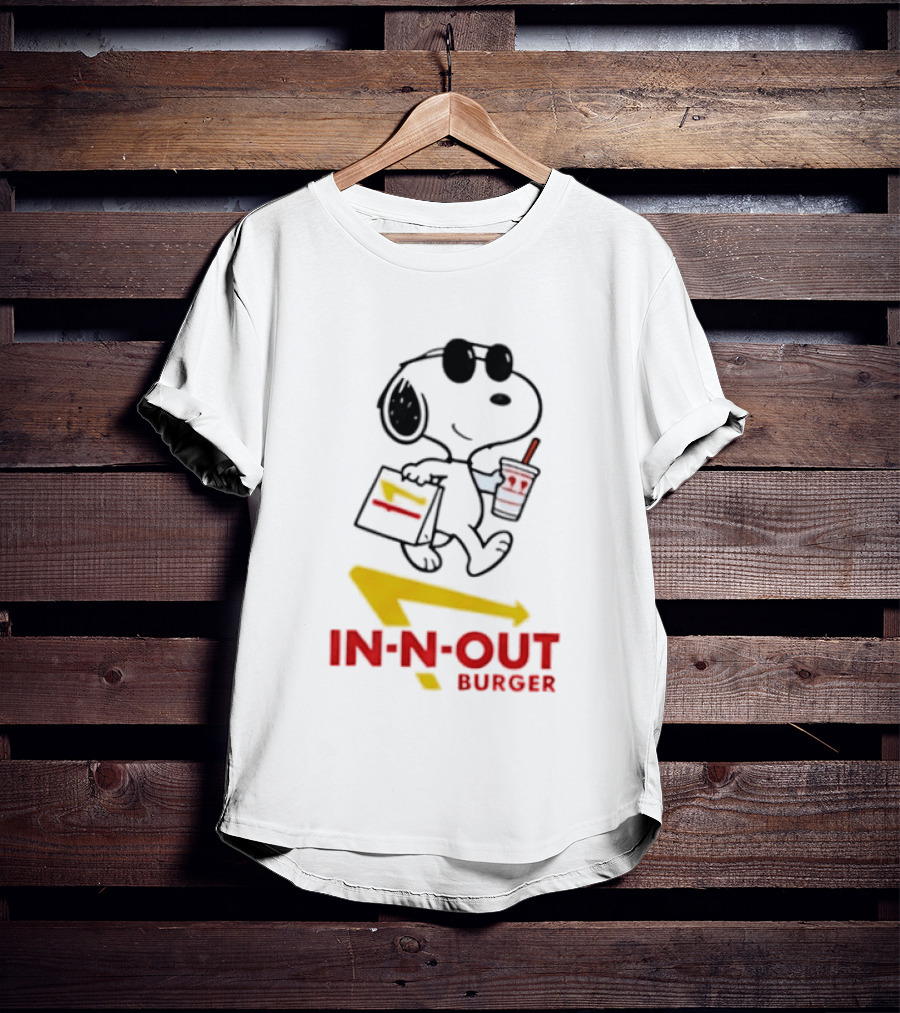Snoopy With In N Out Burger Bag And Drink Peanuts Fast Food T-Shirt