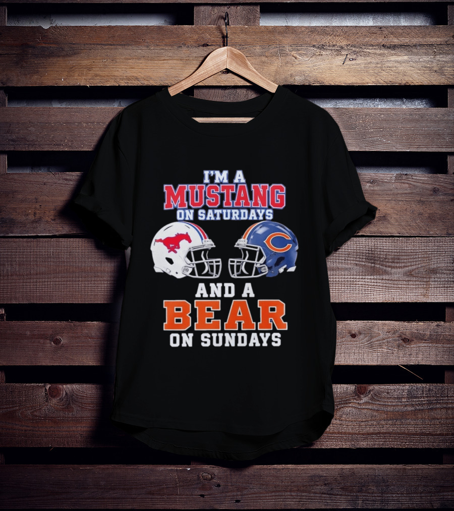 I'm A Mustang On Saturdays And A Bear On Sundays Football Helmet Logos T-Shirt
