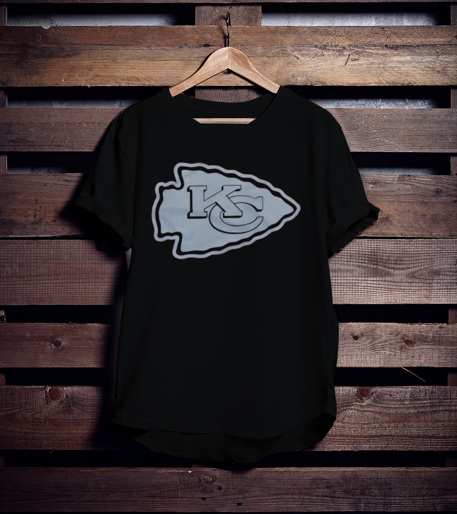 Kansas City Chiefs KC Arrowhead Blackout Vintage '72 Football T-Shirt