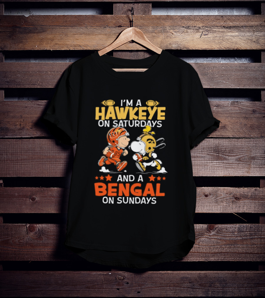 Iowa Hawkeyes Saturdays And Cincinnati Bengals Sundays Snoopy Charlie Brown T-Shirt