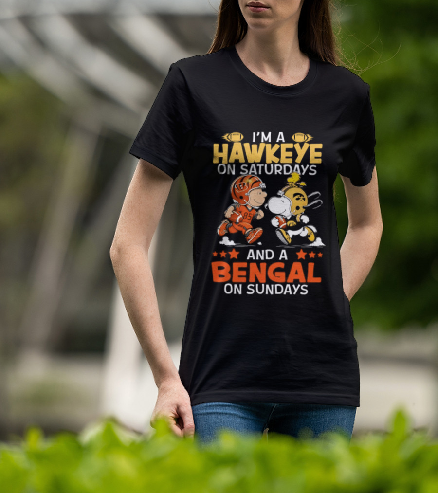 Iowa Hawkeyes Saturdays And Cincinnati Bengals Sundays Snoopy Charlie Brown T-Shirt