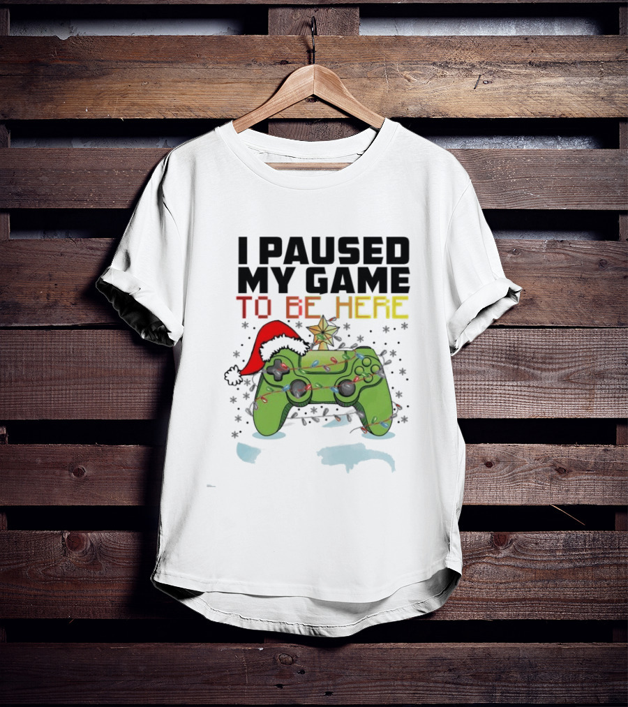 I Paused My Game To Be Here Christmas Gamer Controller Holiday Lights Santa Hat T-Shirt