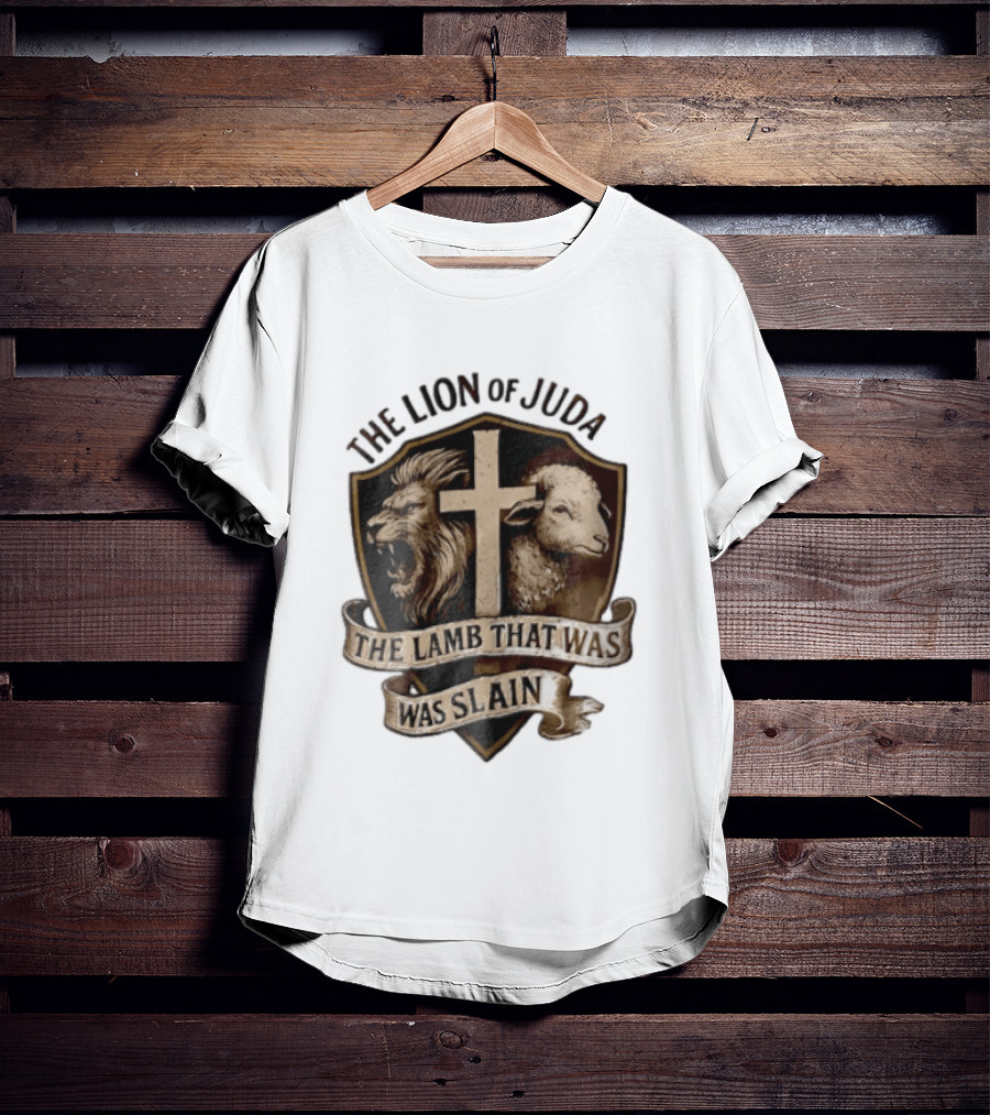 The Lion Of Judah Shield Cross The Lamb That Was Slain T-Shirt