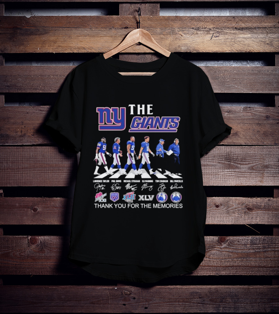 The New York Giants Thank You For The Memories Road Abbey Signatures T-Shirt