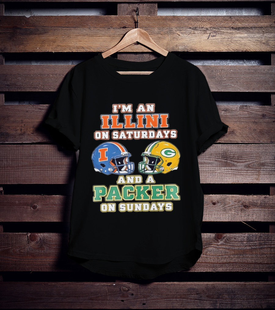 I'm An Illini On Saturdays And A Packers Fan On Sundays Football Helmets T-Shirt