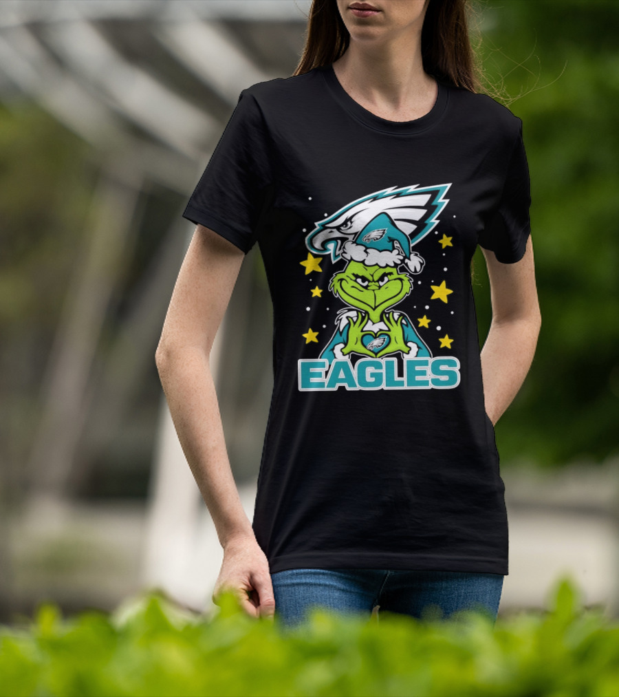 Philadelphia Eagles Christmas Grinch Heart Love T-Shirt