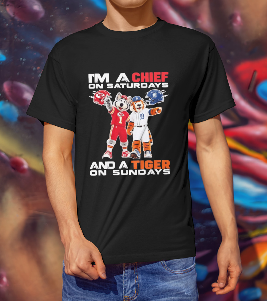 I'm A Chief On Saturdays And A Tiger On Sundays Sports Mascot Helmets T-Shirt