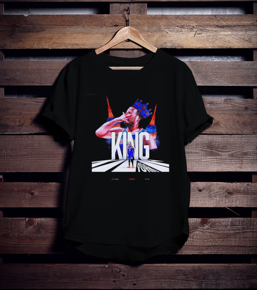 King Of New York Jalen Brunson Crown Basketball Statue Liberty Skyline T-Shirt