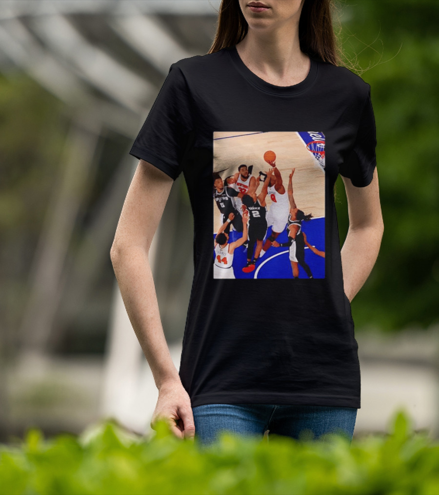 The Putback With OG Knicks Dunking Against Spurs T-Shirt