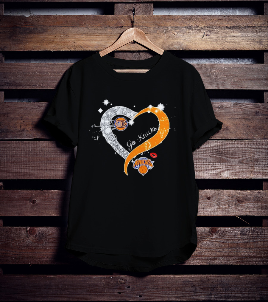 NY Knicks Heart Go Knicks Lips New York Knicks Basketball Team Fan T-Shirt
