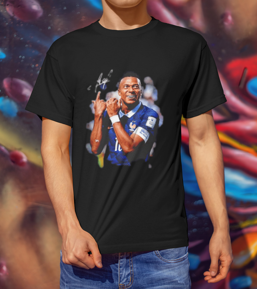 Kylian Mbappe France National Team Football World Cup Celebration T-Shirt