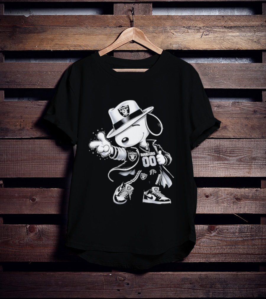 Snoopy X Las Vegas Raiders 00 Football Character With Team Symbol In White T-Shirt