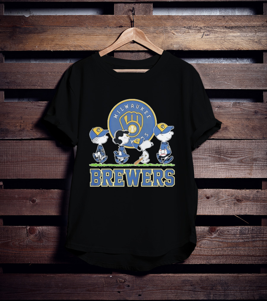 Milwaukee Brewers Peanuts Characters Baseball Team Collaboration T-Shirt