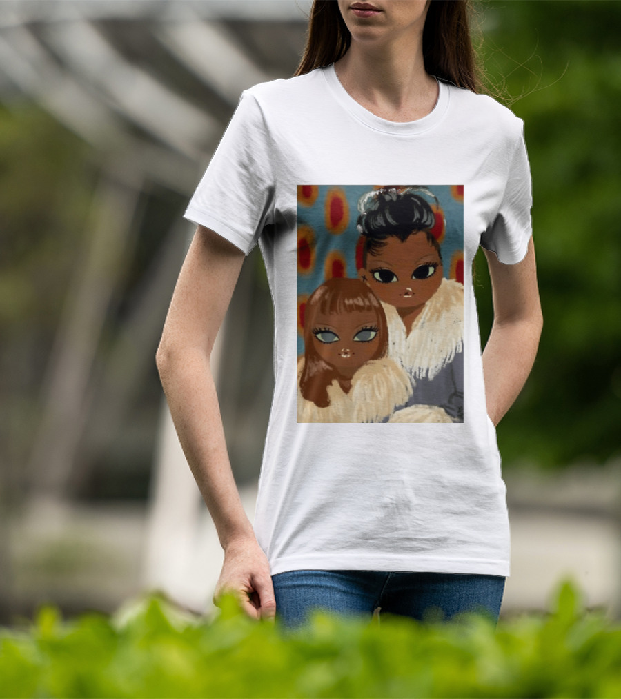 Bratz Dolls Cloe Yasmin Fashion Iconic Style Fur Outfits T-Shirt