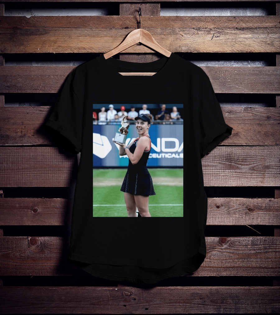 Linda Wins Tennis Title Holding Trophy On Grass Court T-Shirt