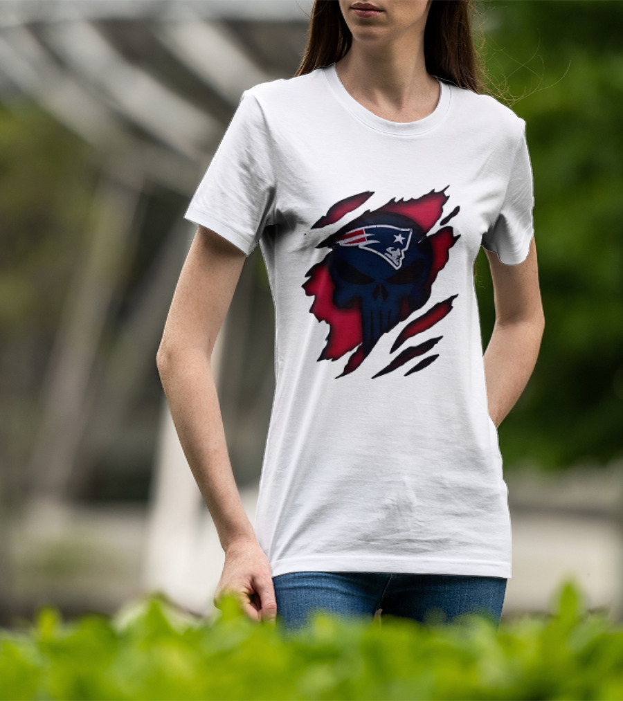 Patriots Skull Rip T-Shirt